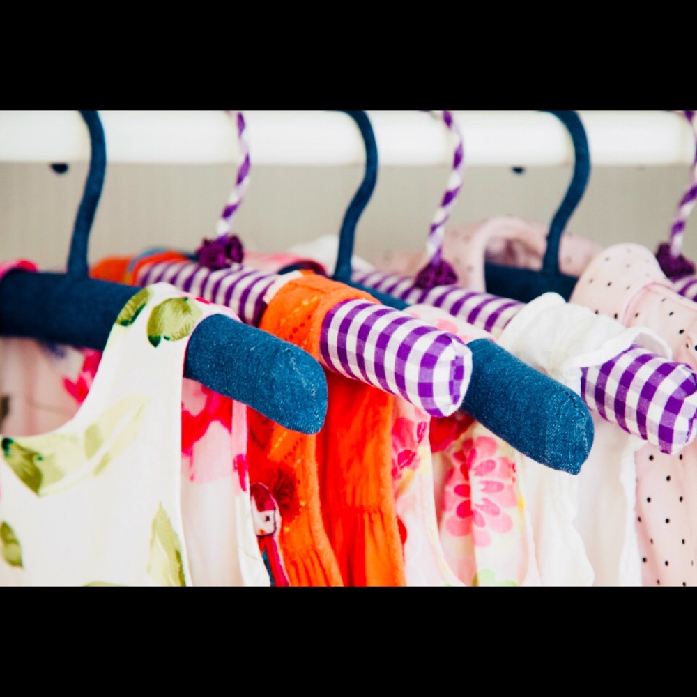 MAVEANDMEME.COM • DRESSUP@MAVEANDMEME.COM